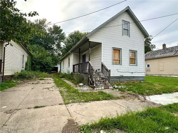 Cleveland, OH 44127,3348 E 66th ST