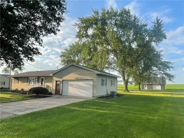 Marshallville, OH 44645,10315 Fulton RD