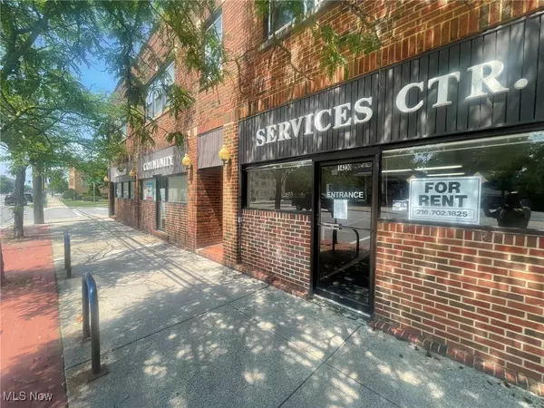 Lakewood, OH 44107,14224 Madison AVE