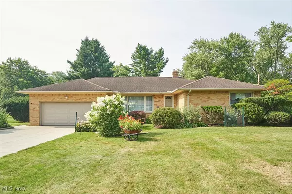 5901 Akins RD, North Royalton, OH 44133