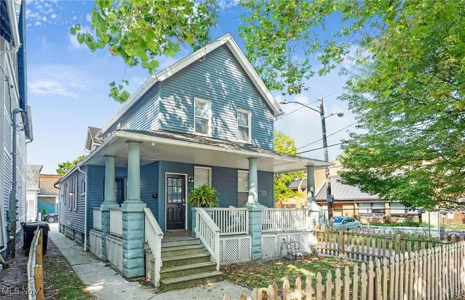 1960 Randall RD, Cleveland, OH 44113