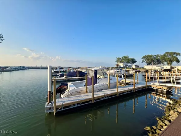 Port Clinton, OH 43452,51 N Schooner PT