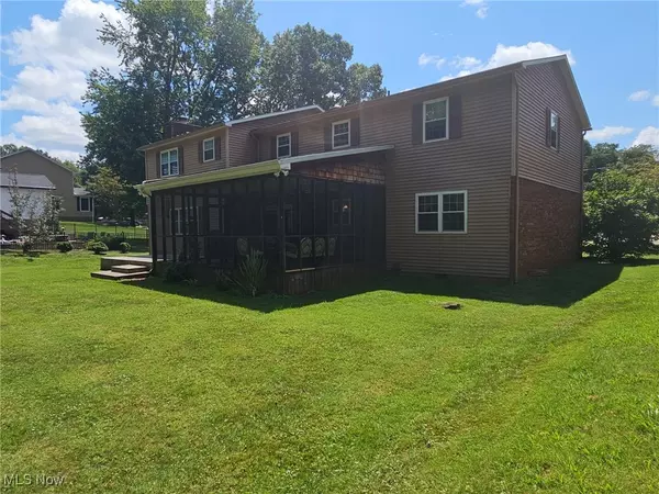 Vienna, WV 26105,1023 51st ST