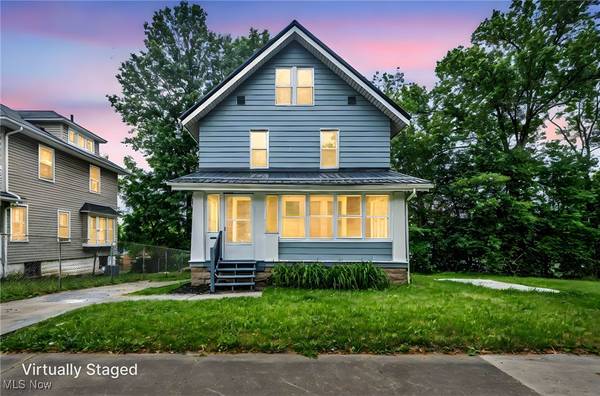 1111 East AVE, Akron, OH 44307