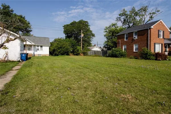 Cleveland, OH 44135,4484-4488 W 149th ST