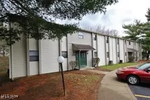 1056 Brandywine BLVD #F, Zanesville, OH 43701