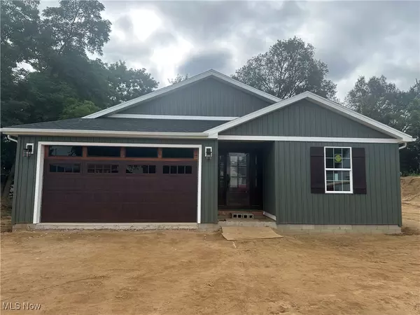 3010 9th AVE, Vienna, WV 26105