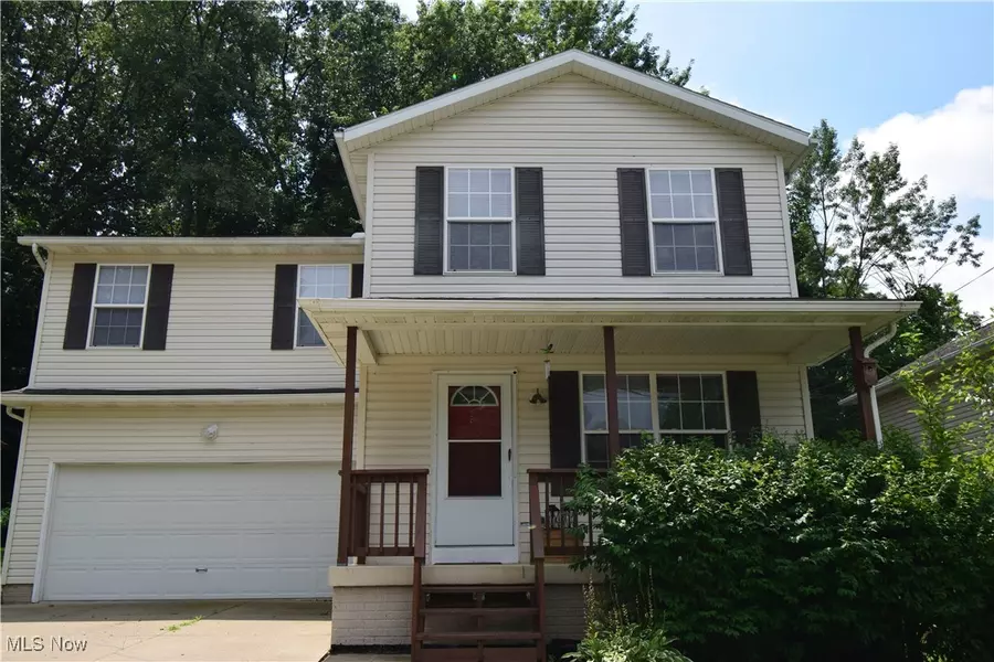 196 Olivet AVE, Akron, OH 44319
