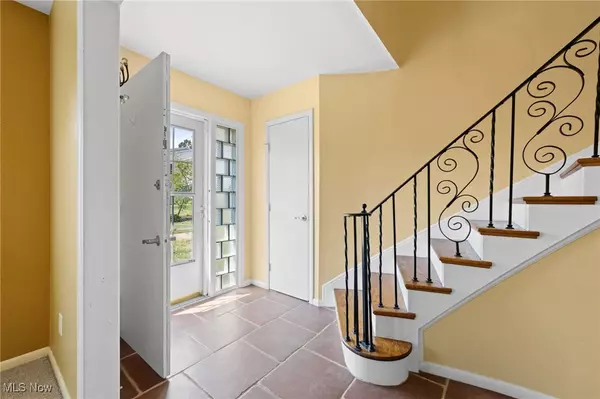 Mentor, OH 44060,11 Meadowlawn DR #11