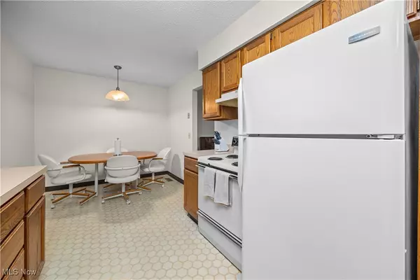Strongsville, OH 44136,12375 Woodside CT