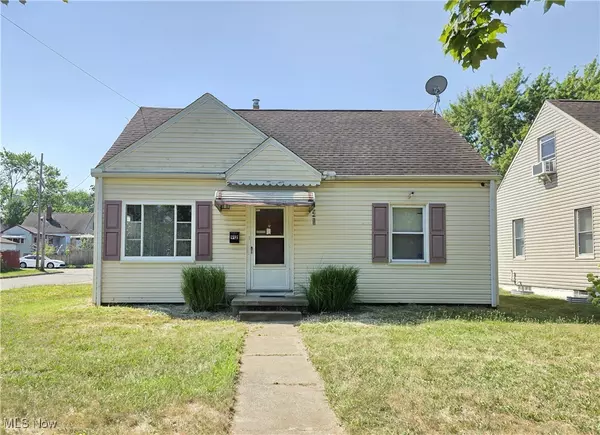 912 E Archwood AVE,  Akron,  OH 44306