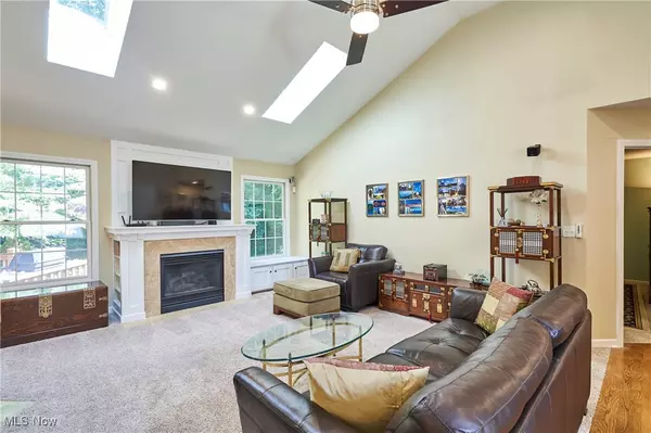 Copley, OH 44321,4535 Pinewood PATH
