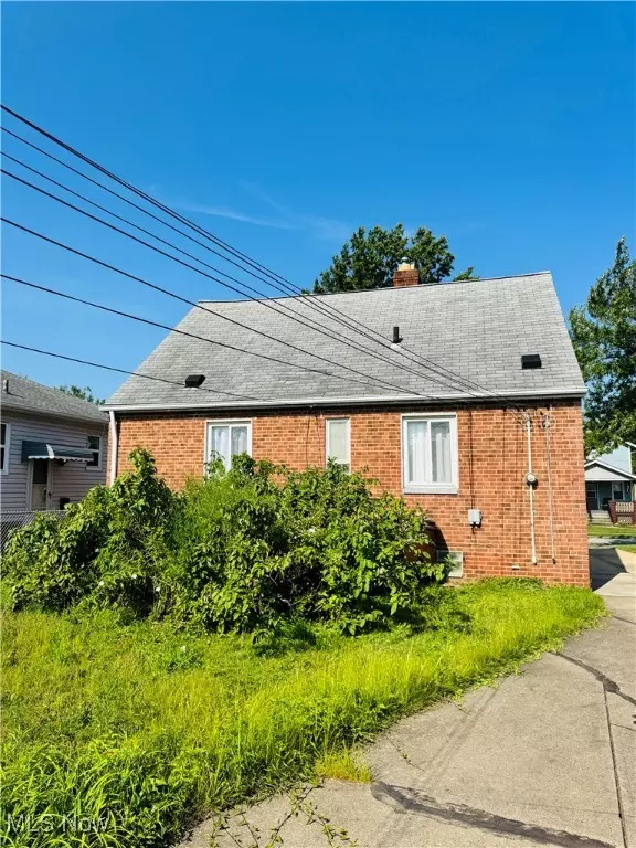 Parma, OH 44134,5275 W 49th ST