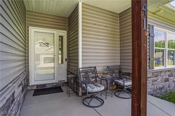 Canal Fulton, OH 44614,341 Alexis LN