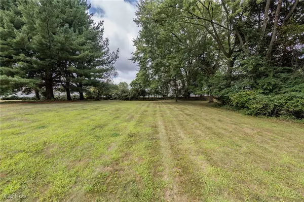 Stow, OH 44224,3324 Marsh RD