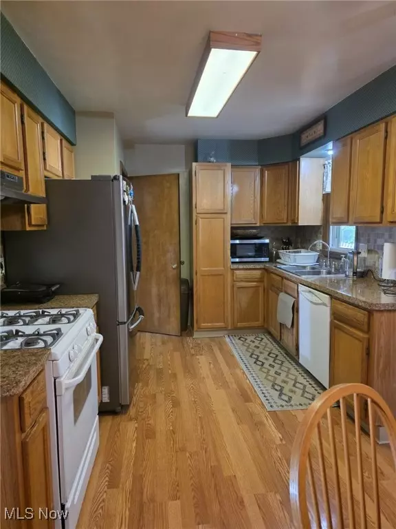 Strongsville, OH 44149,10839 Prospect RD