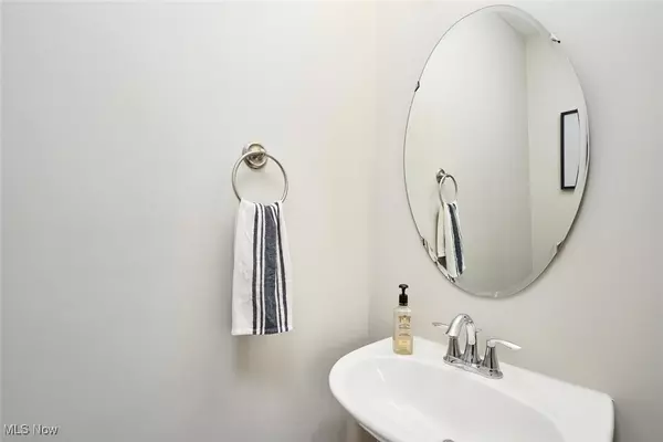 Medina, OH 44256,4824 Riverrock WAY