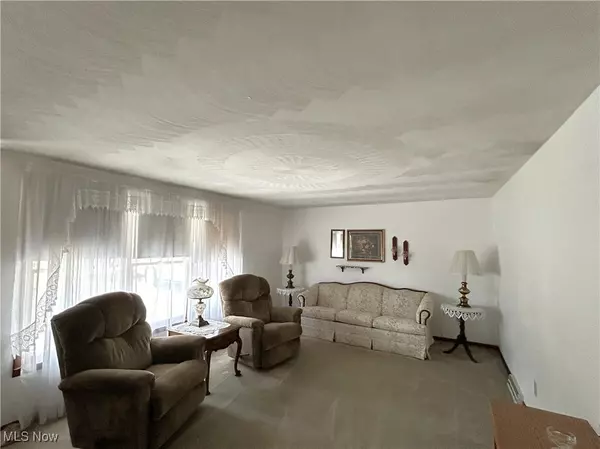 New Cumberland, WV 26047,139 Kit DR