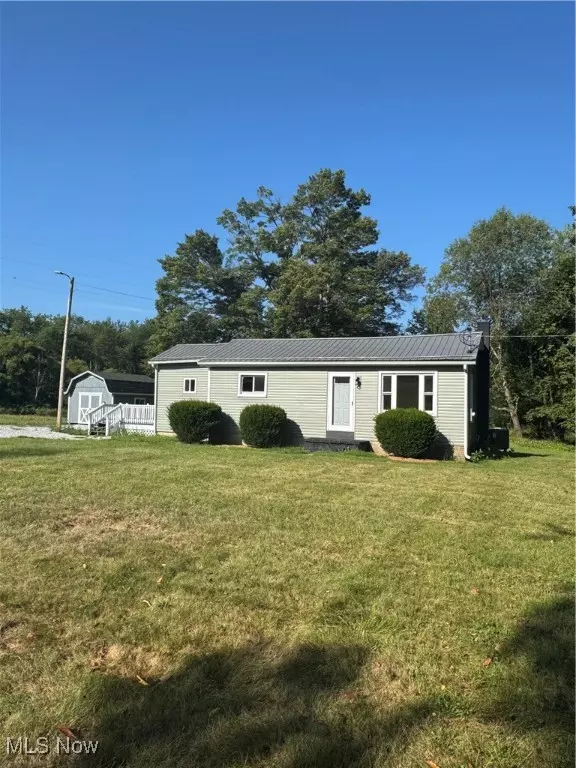 25981 County Road 24, Coshocton, OH 43812