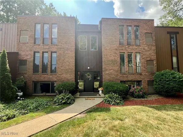 33803 Electric BLVD #E10, Avon Lake, OH 44012