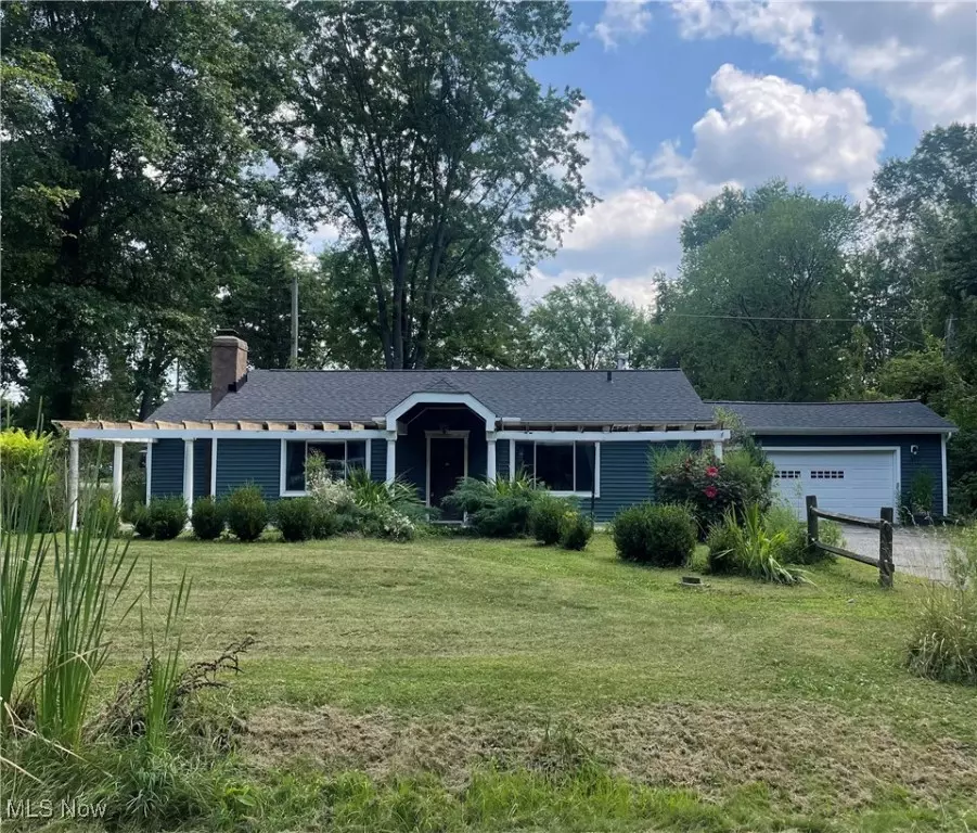 Hudson, OH 44236,5551 Lincoln BLVD