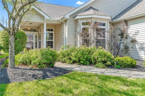 Strongsville, OH 44136,14409 Glenbrook DR