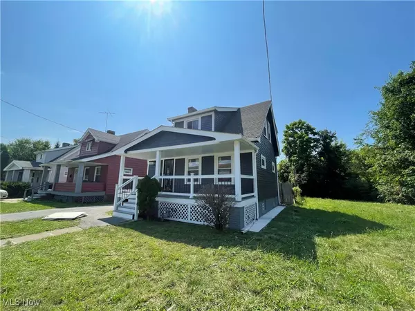 12400 Lenacrave AVE, Cleveland, OH 44105
