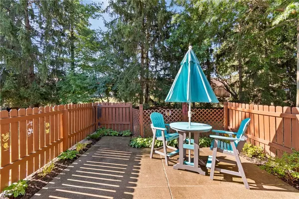 Medina, OH 44256,120 Sturbridge DR #5195