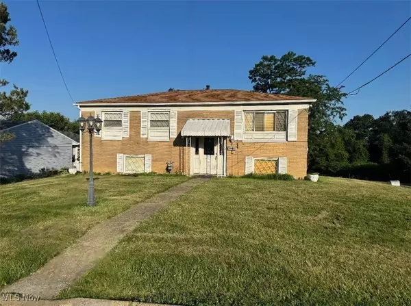 310 Penn AVE, Mingo Junction, OH 43938