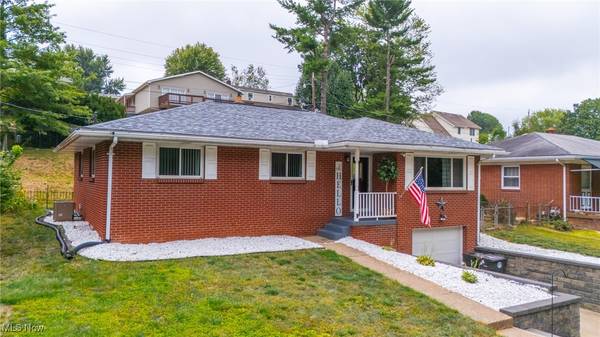 Steubenville, OH 43953,220 Bryden RD