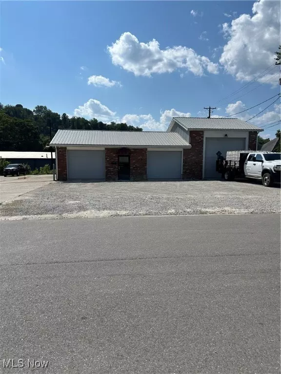 87 Steubenville AVE, Cambridge, OH 43725