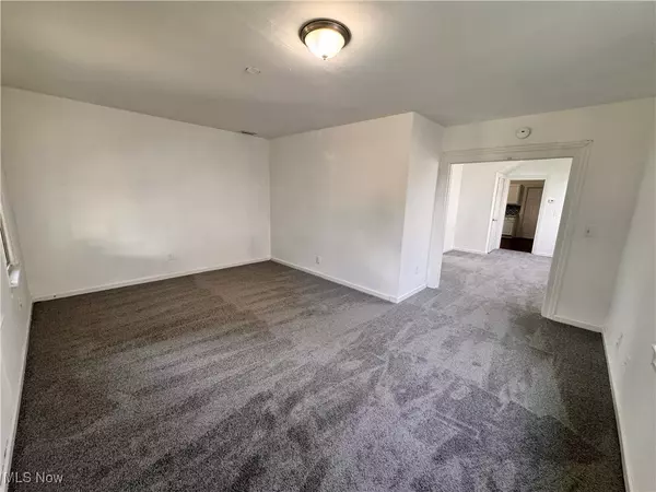 Cleveland, OH 44102,3157 W 54th ST