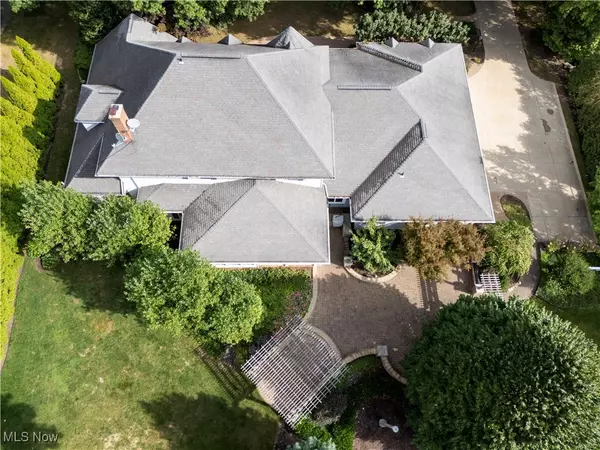 Wooster, OH 44691,596 Meadow LN