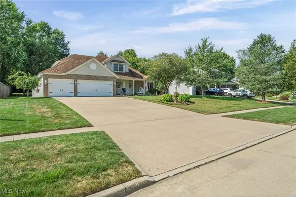 Brunswick, OH 44212,675 Juniper LN