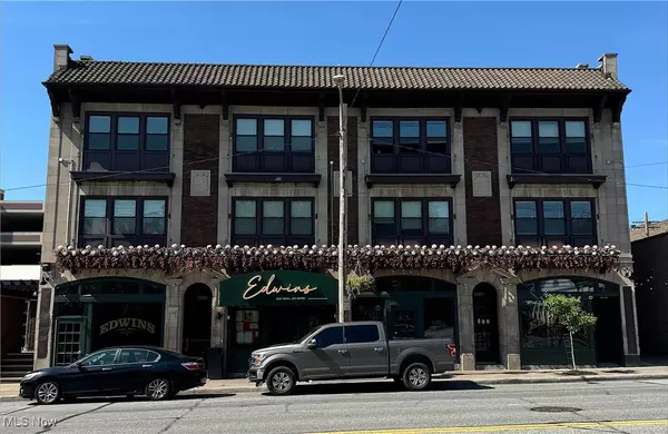 12381 Cedar RD #3A, Cleveland Heights, OH 44106