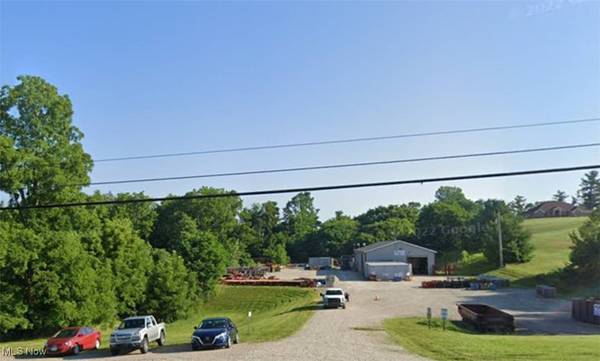 46789 W National RD, St Clairsville, OH 43950