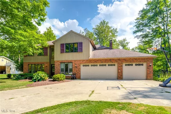 Chardon, OH 44024,10891 Nollwood DR