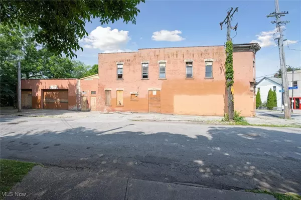 Cleveland, OH 44102,5505 Lorain AVE