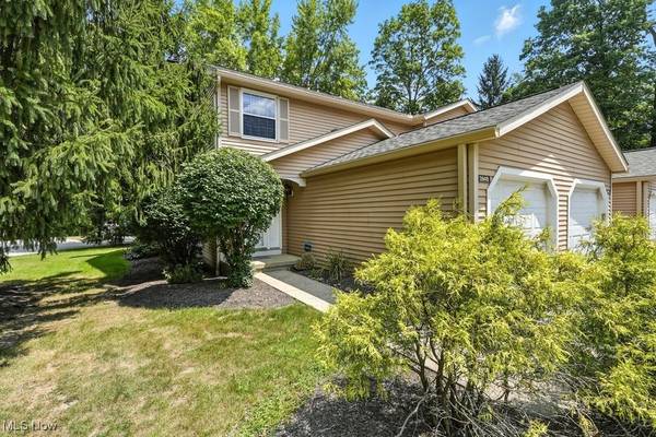3948 Lake Run BLVD, Stow, OH 44224