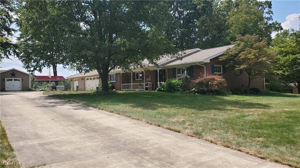 3758 S Sunnyfield DR, Copley, OH 44321
