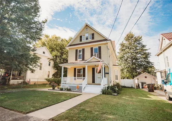 209 Elm ST, Belpre, OH 45714