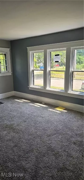 Akron, OH 44305,1483 Preston AVE