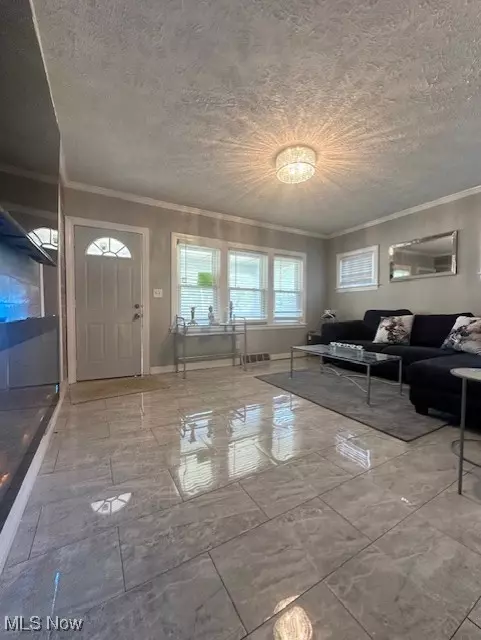 Lorain, OH 44055,2613 Oakdale AVE