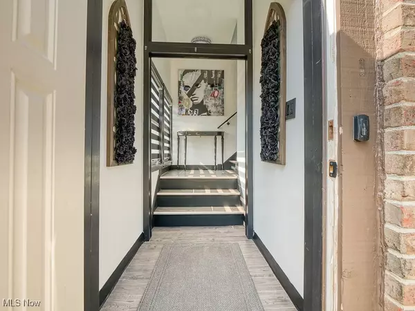 Strongsville, OH 44136,10850 Pearl RD #E-4