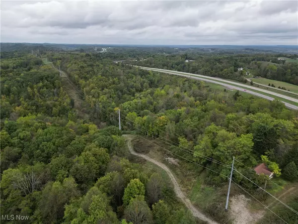 Lowell, OH 45744,3275 Highland Ridge Rd RD