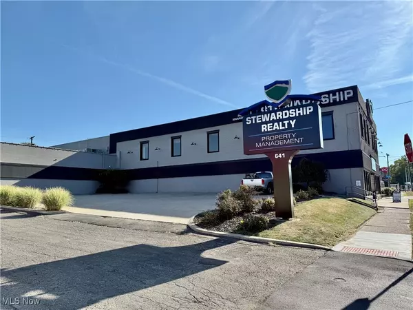 641 Lincoln WAY W, Massillon, OH 44647
