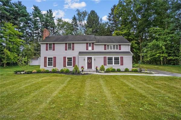 2346 Danbury LN, Hudson, OH 44236