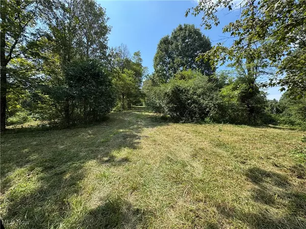 Coolville, OH 45723,1455 St Rte 124