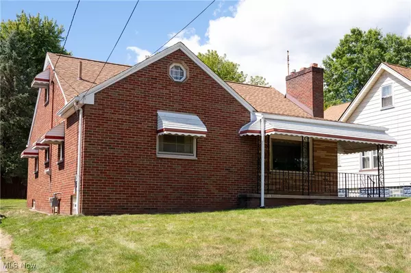 Youngstown, OH 44509,112 Glacier AVE