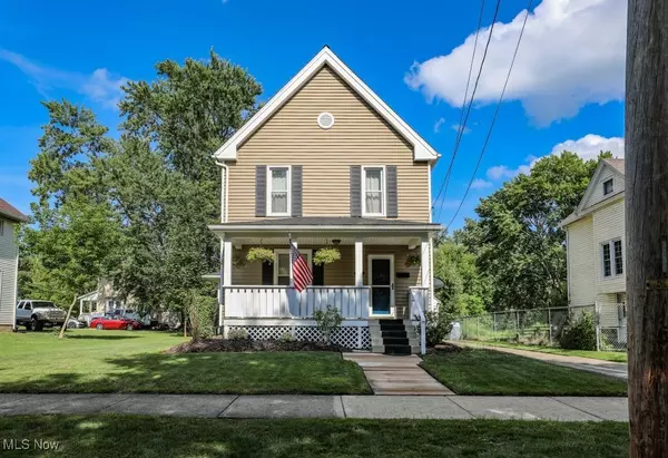 Ravenna, OH 44266,247 King ST